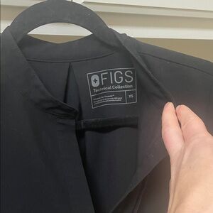 Figs Black Technical Collection Scrub Top XS new